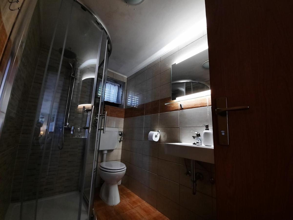 Appartamento Feral Sveti Juraj Esterno foto